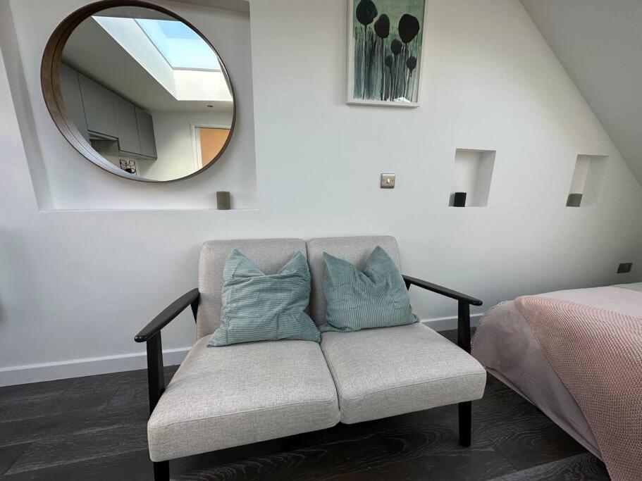 Lovely New Decor Studio - 4 The Southwell Londres Exterior foto